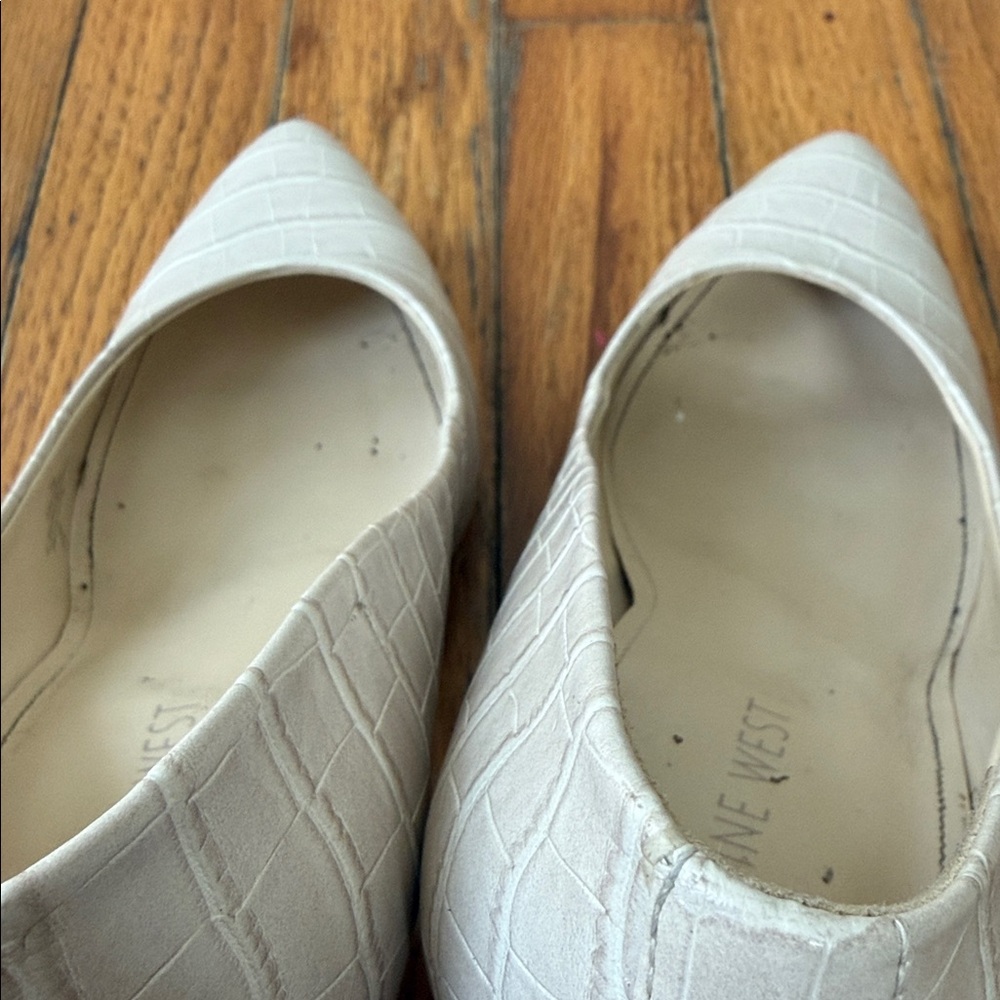 Nine West croc embossed cream Block Heel Pumps 7.5 - Picture 5 of 8